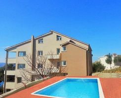 Appartamento per 6 in Omis con la vista sul mare