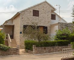 Appartamento Soba br. 2 in Supetar