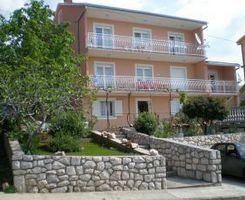 Appartamento 2+2 in Novi Vinodolski