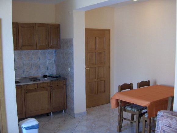 Appartamento App br. 1 in Makarska 2