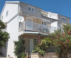 Appartamento Broj 2 in Zavalatica