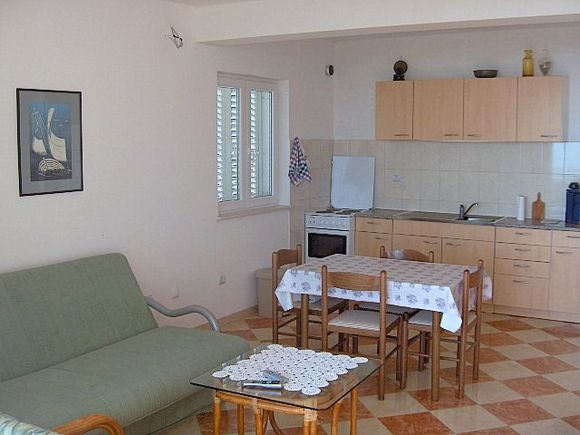 Appartamento Mila 4+1 in Makarska 2