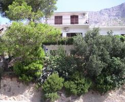 Appartamento App. br. 1 in Lokva Rogoznica