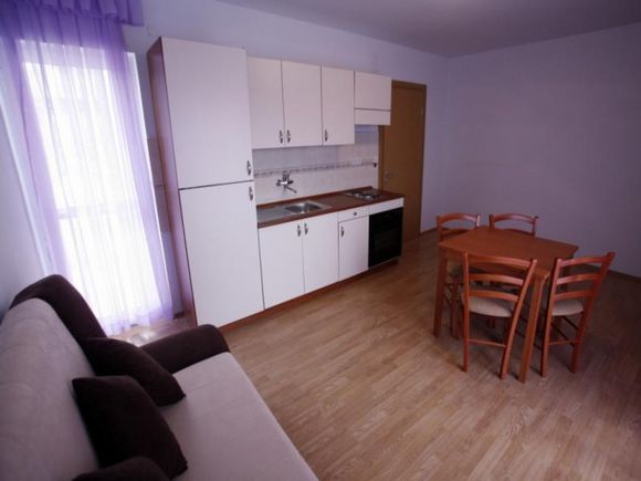 Appartamento Lavanda in Okrug Gornji 5