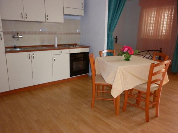 Appartamento Oleandar in Okrug Gornji 5