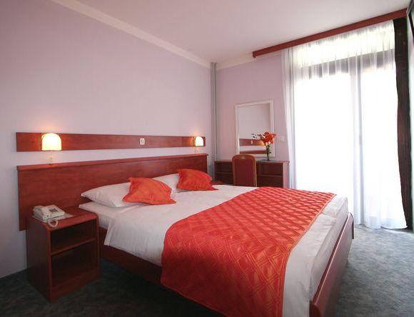 Appartamento Hotel Corinthia-Baška in Baska 2