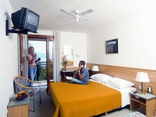Appartamento Hotel Bonaca - All inclusive in Bol 3